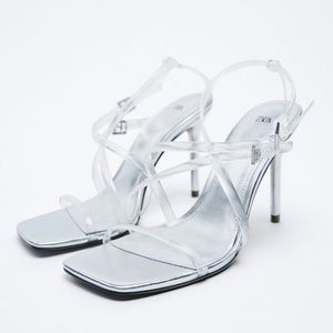 Zara BUCKLED VINYL HEELED SANDALS sexy